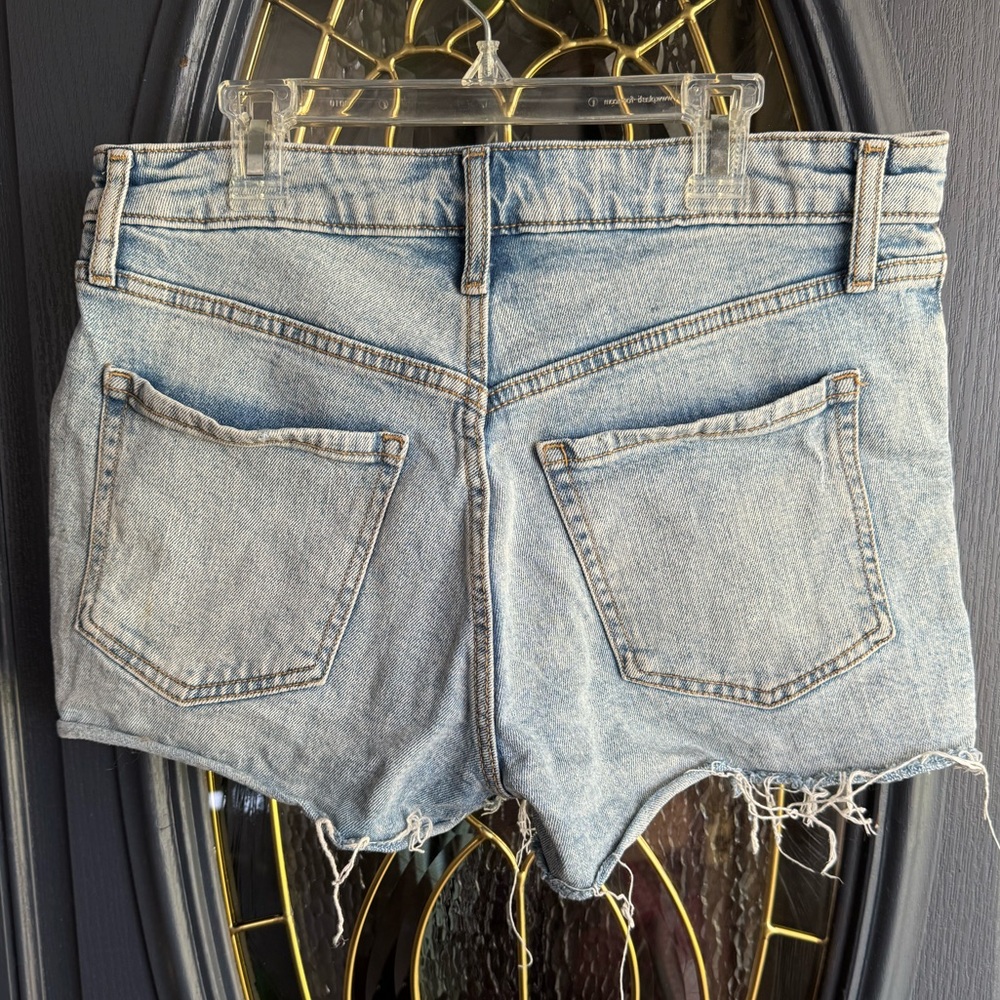 Old navy cut off Jean shorts